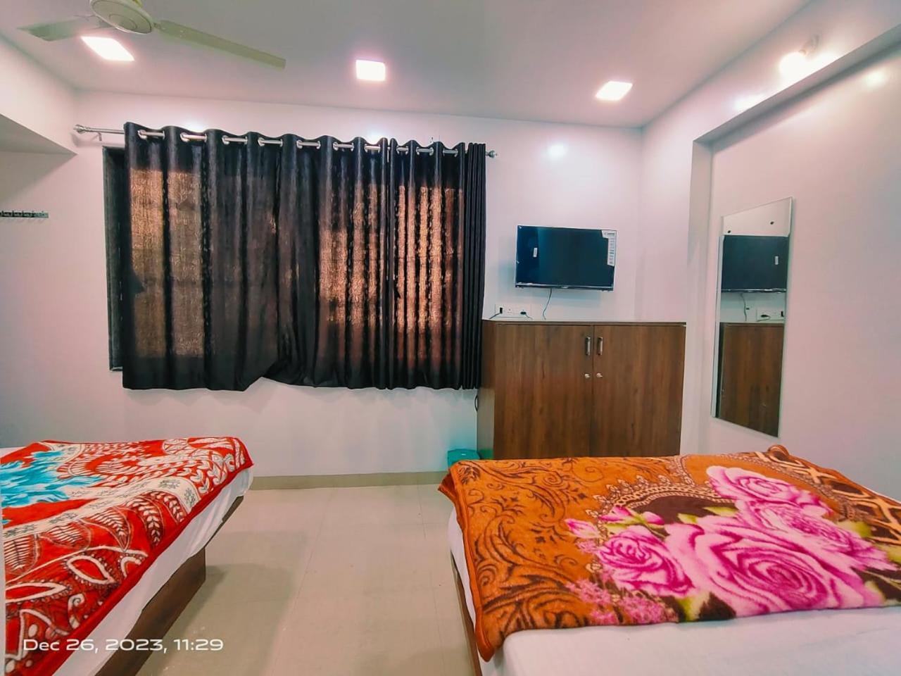 Amrit Guest House Pune Exterior photo
